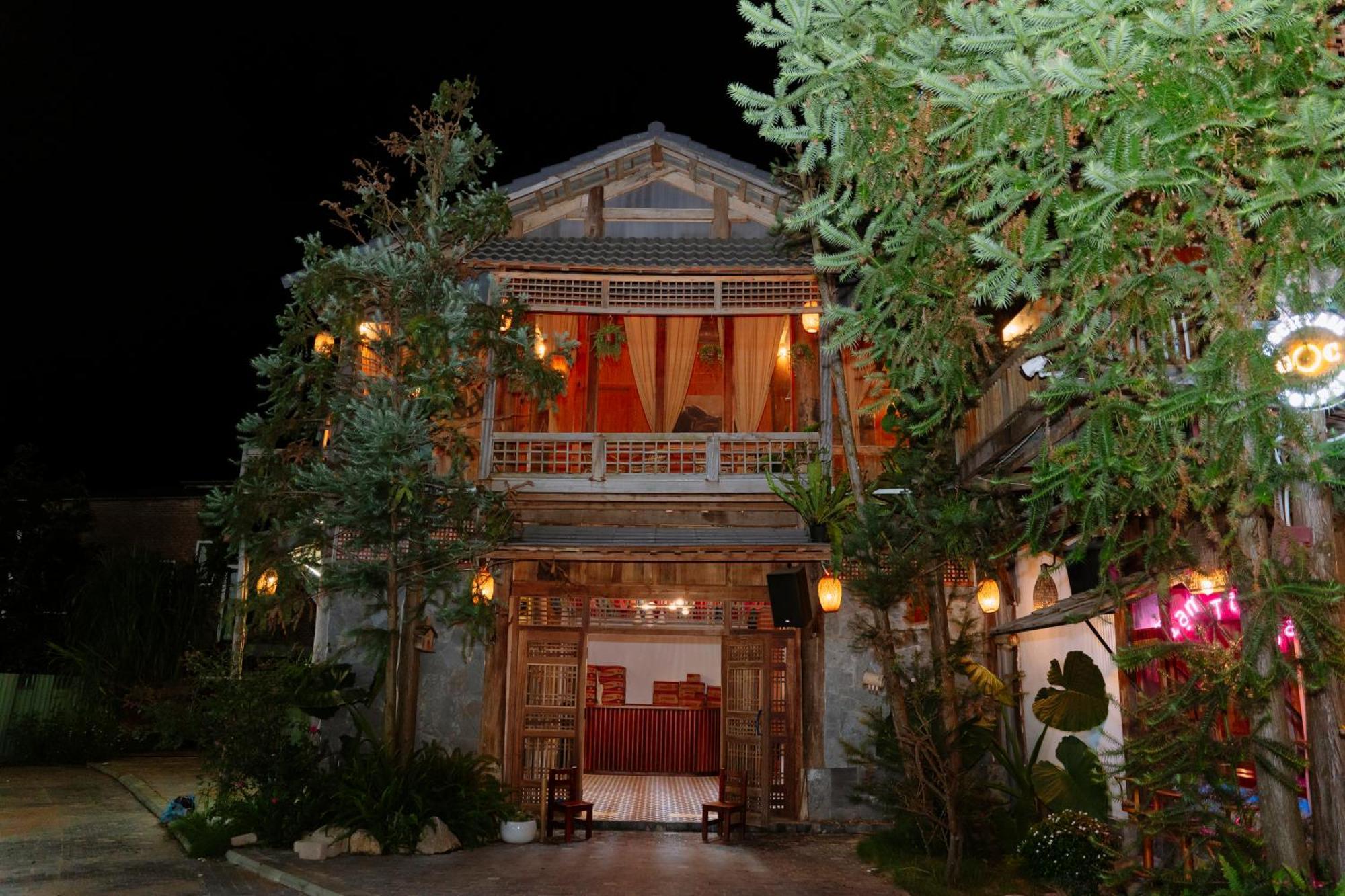 Goc Homestay & Cocktail Bar In Moc Chau Night Market ภายนอก รูปภาพ